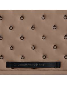 Mantilla de Salto Cavalleria Toscana Embrodery Quilted 2